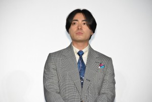 『50回目のファーストキス』公開御礼舞台挨拶に登壇した山田孝之