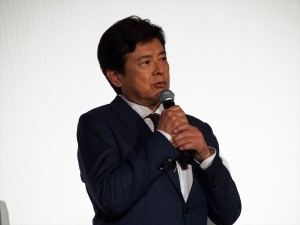 映画『羊と鋼の森』初日舞台挨拶に登壇した三浦友和