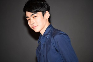 シネマ歌舞伎『東海道中膝栗毛 歌舞伎座捕物帖』公開記念「父の日」舞台挨拶に登壇した市川染五郎(八代目)