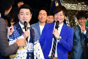 「M‐1グランプリ2018」開催会見に出席した和牛の水田信二(左)と川西賢志郎(右)