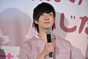 田村侑久、映画『キスできる餃子』公開記念舞台挨拶に登壇
