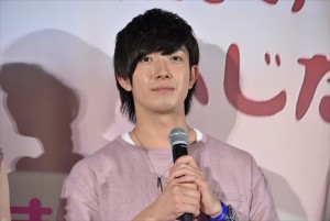 田村侑久、映画『キスできる餃子』公開記念舞台挨拶に登壇
