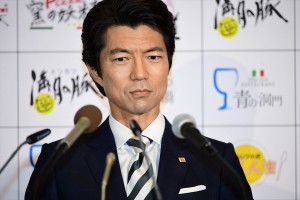 ドラマ『ラストチャンス 再生請負人』記者会見に出席した仲村トオル