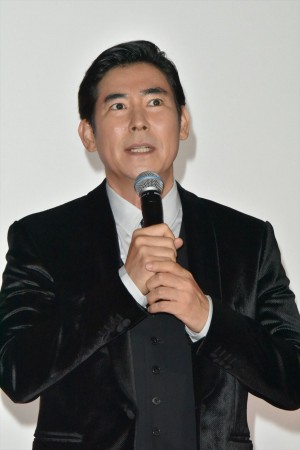 『響 ‐HIBIKI‐』完成披露舞台挨拶に登壇した高嶋政伸