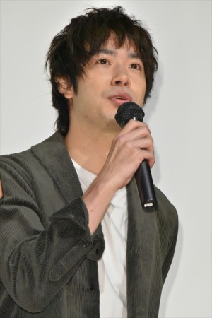 『寝ても覚めても』初日舞台挨拶に登壇した渡辺大知(黒猫チェルシー)