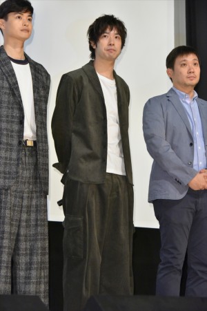 『寝ても覚めても』初日舞台挨拶に登壇した渡辺大知(黒猫チェルシー)