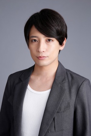 舞台『暁のヨナ~緋色の宿命編~』に出演する陳内将