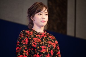 「エアウィーヴ新商品発表会」に出席した石川佳純