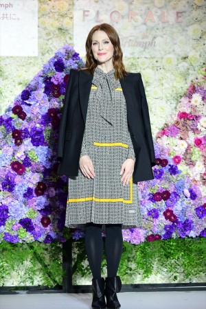 「CELEBRATE 18FW COLLECTION of FLORALE by Triumph」に出席したジュリアン・ムーア