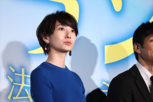 映画『オズランド 笑顔の魔法おしえます。』プレミア上映会に登壇した波瑠