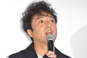 『大恋愛~僕を忘れる君と』特別試写会&トークショーに登場したムロツヨシ