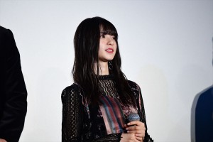 映画『あの頃、君を追いかけた』初日舞台挨拶に登壇した齋藤飛鳥