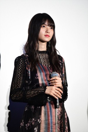 映画『あの頃、君を追いかけた』初日舞台挨拶に登壇した齋藤飛鳥