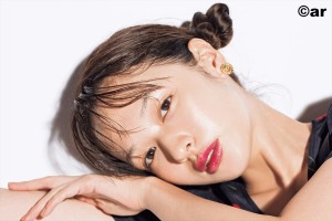 ファッション雑誌「ar」(主婦と生活社)2018年11月号に登場した森絵梨佳