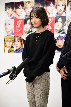 舞台『暁のヨナ~ 緋色の宿命編~』制作発表に登場した生駒里奈