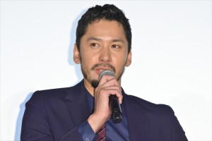 映画『オズランド 笑顔の魔法おしえます。』公開記念舞台挨拶に登場した深水元基