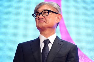 映画『人魚の眠る家』ワールドプレミア・レッドカーペットイベントに登場した堤幸彦監督