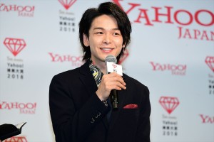 「Yahoo!検索大賞2018」発表会に登場した中村倫也