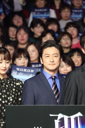 『連続ドラマW 孤高のメス』完成披露試写会に登場した石丸幹二