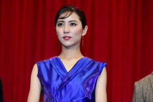 『マスカレード・ホテル』完成披露試写会に登場した石川恋