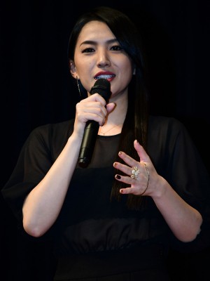 『ゆうべはお楽しみでしたね』制作発表会に登場した芦名星