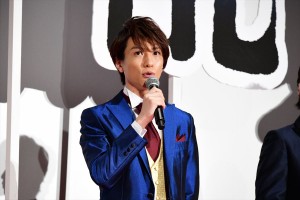 『映画刀剣乱舞』完成披露上映会に登場した鈴木拡樹