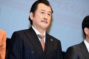 日曜劇場『グッドワイフ』プレミアム試写会&舞台挨拶に登場した吉田鋼太郎