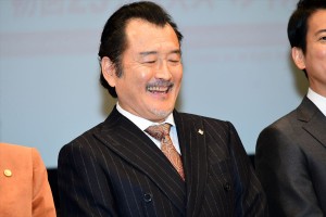 日曜劇場『グッドワイフ』プレミアム試写会&舞台挨拶に登場した吉田鋼太郎