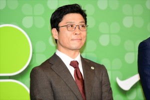 『よつば銀行 原島浩美がモノ申す!~この女(ひと)に賭けろ~』記者会見に登場した三宅弘城