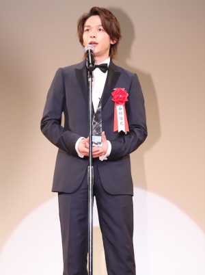 「2019年 エランドール賞授賞式」に登場した中村倫也