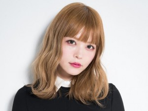 映画『翔んで埼玉』益若つばさインタビューカット