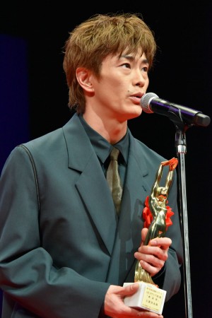 第73回毎日映画コンクール表彰式に出席した玉置玲央