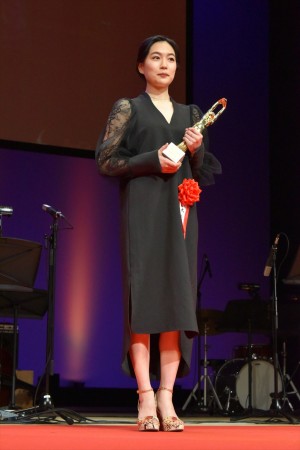 第73回毎日映画コンクール表彰式に出席した木竜麻生