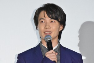 『フォルトゥナの瞳』初日舞台挨拶に登壇した神木隆之介