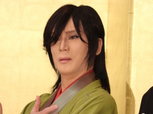 京本政樹、映画『翔んで埼玉』初日舞台挨拶に登壇