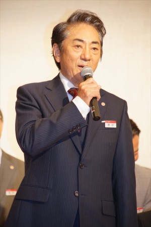 市村正親、日曜劇場『集団左遷!!』制作発表会に登場