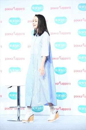 「SOYBIO(ソイビオ)豆乳ヨーグルト」新CM発表会に登場した加藤ローサ