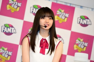 「ファンタ坂学園」入学式に登場した齋藤飛鳥