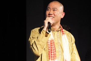 「島ぜんぶでおーきな祭 第11回沖縄国際映画祭」に登場したナダル(コロコロチキチキペッパーズ)