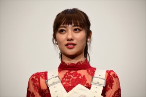 奥山かずさ、『ルパンレンジャーVSパトレンジャーVSキュウレンジャー』初日舞台挨拶に登場
