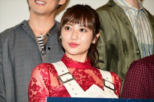 奥山かずさ、『ルパンレンジャーVSパトレンジャーVSキュウレンジャー』初日舞台挨拶に登場