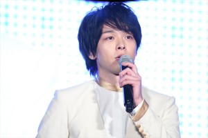 映画『アラジン』来日マジック・カーペットイベントに登場した中村倫也