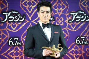 映画『アラジン』来日マジック・カーペットイベントに登場した北村一輝