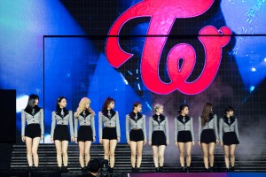 『KCON 2019 JAPAN』3日目「M COUNTDOWN」に出演したTWICE