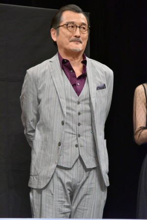 映画『劇場版 ファイナルファンタジーXIV 光のお父さん』完成披露試写会に登場した吉田鋼太郎