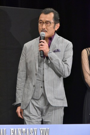 映画『劇場版 ファイナルファンタジーXIV 光のお父さん』完成披露試写会に登場した吉田鋼太郎