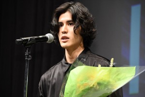 「第28回日本映画批評家大賞」授賞式、助演男優賞を受賞した寛一郎