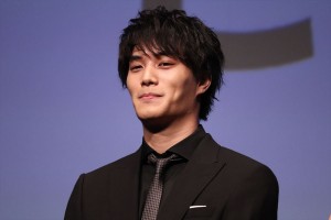 映画『東京喰種 トーキョーグール【S】』TOKYOプレミア舞台挨拶に登壇した鈴木伸之