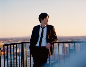 岡田健史1st写真集『鼓動』は6月12日発売(発行:講談社)