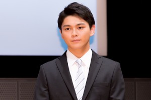『ノーサイド・ゲーム』プレミアム試写会&制作発表イベントに出席した眞栄田郷敦